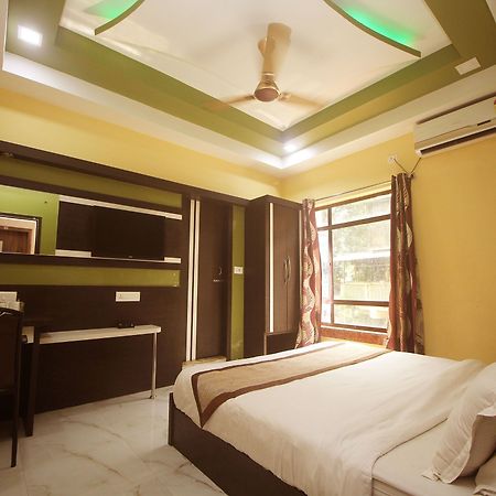 Oyo 9507 Hotel Sathi Residency Siliguri Εξωτερικό φωτογραφία