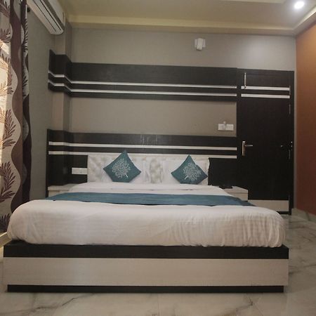 Oyo 9507 Hotel Sathi Residency Siliguri Εξωτερικό φωτογραφία